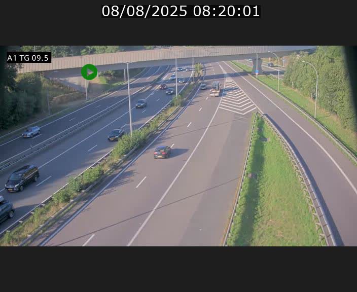 Traffic live webcam Luxembourg Jonction Grünewald - A1 direction Luxembourg-ville - BK 9.5