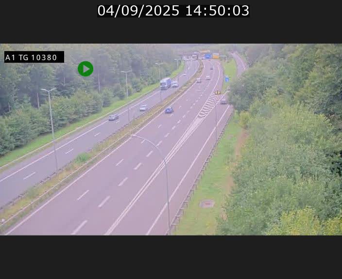 Traffic live webcam Luxembourg Senningerberg - A1 direction Luxembourg Kirchberg - BK 10.3