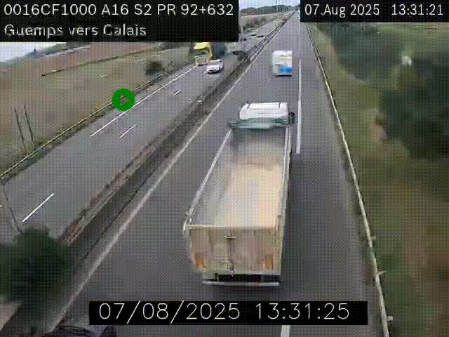 Webcam A16 juste après l'aire de repos d'Offekerque à Guemps. Vue orientée vers Calais