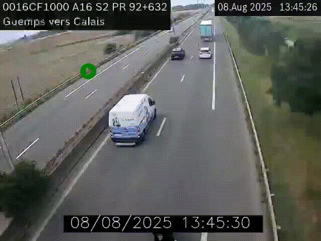 Webcam A16 juste après l'aire de repos d'Offekerque à Guemps. Vue orientée vers Calais