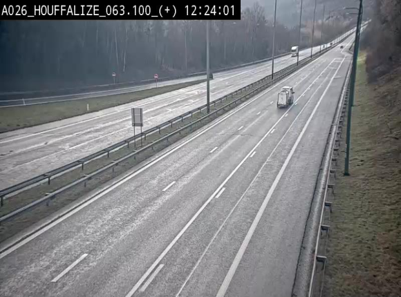 Webcam autoroute des Ardennes (E25/A26) à hauteur d'Houffalize. Vue orientée vers Baraque de Fraiture