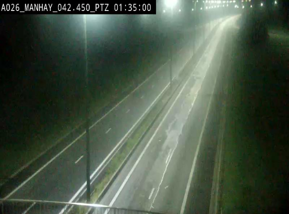 Webcam autoroute A26/E25 à hauteur de Manhay, à la jonction avec la N651 en direction de Liège - BK 42.4