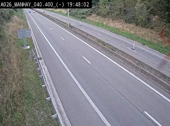 Webcam autoroute A26/E25 à hauteur de Manhay, après la jonction avec la N651 en direction de Liège - BK 40.4