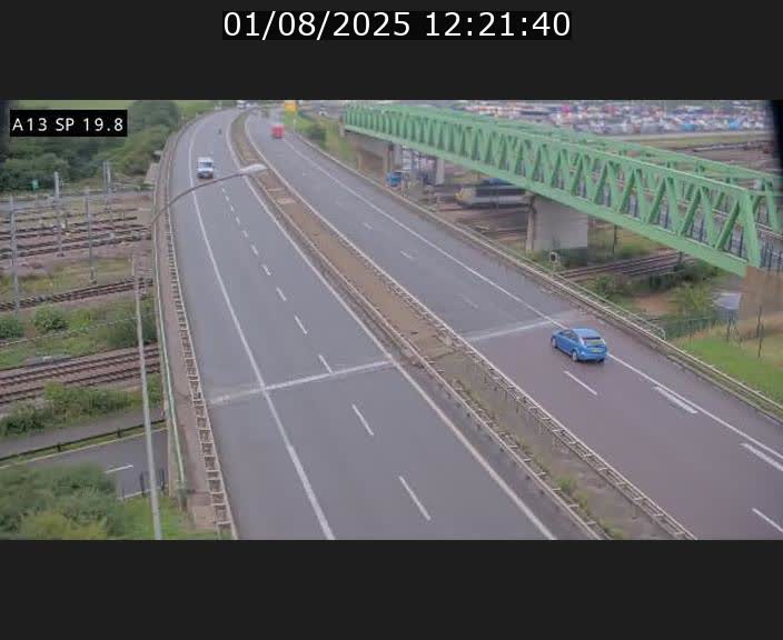 Traffic live webcam Luxembourg Croix de Bettembourg - A13 direction Esch-sur-Alzette - BK 19.8