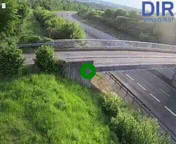 Webcam sur A84 à hauteur de Pont-Farcy, au niveau du pont autoroutier sur la Vire, au sud de Saint-Lô
