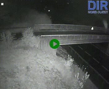 Webcam sur A84 à hauteur de Pont-Farcy, au niveau du pont autoroutier sur la Vire, au sud de Saint-Lô