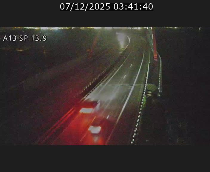 Traffic live webcam Luxembourg Kayl - A13 direction Esch-sur-Alzette/Luxembourg-ville - BK 13.9