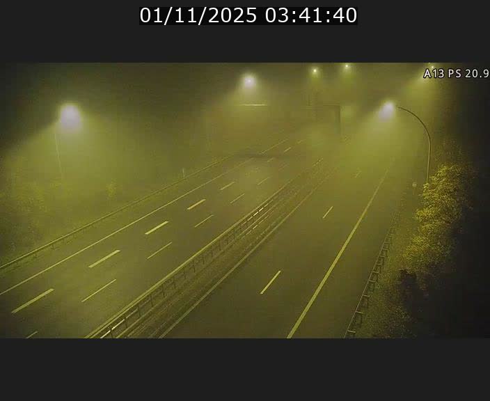 Traffic live webcam Luxembourg Croix de Bettembourg, rond-point d'Hellange - A13 direction Allemagne - BK 20.9
