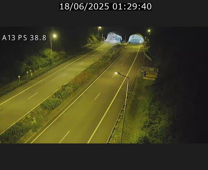 Webcam autoroute A13 à l'entrée ouest du tunnel Markusbierg à Schengen. Vue orientée vers Mondorf-les-Bains