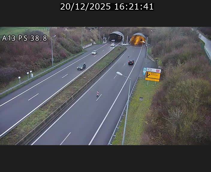 Webcam autoroute A13 à l'entrée ouest du tunnel Markusbierg à Schengen. Vue orientée vers Mondorf-les-Bains