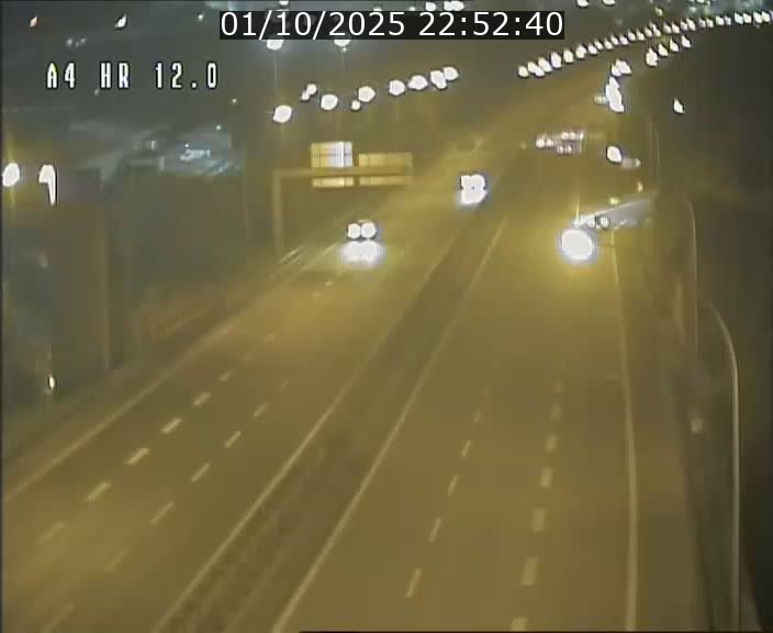 Traffic live webcam Luxembourg Jonction Foetz - A4 - BK 12.0 - direction Esch sur Alzette