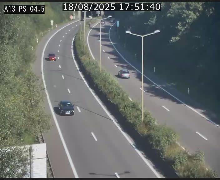 Traffic live webcam Luxembourg Differdange - A13 direction Esch-sur-Alzette - BK 4.5