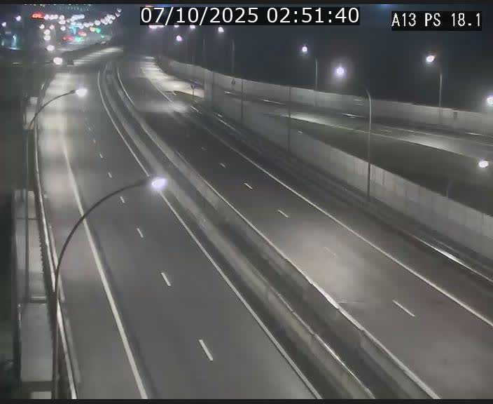 Traffic live webcam Luxembourg Dudelange - A13 direction Croix de Bettembourg - BK 18.1