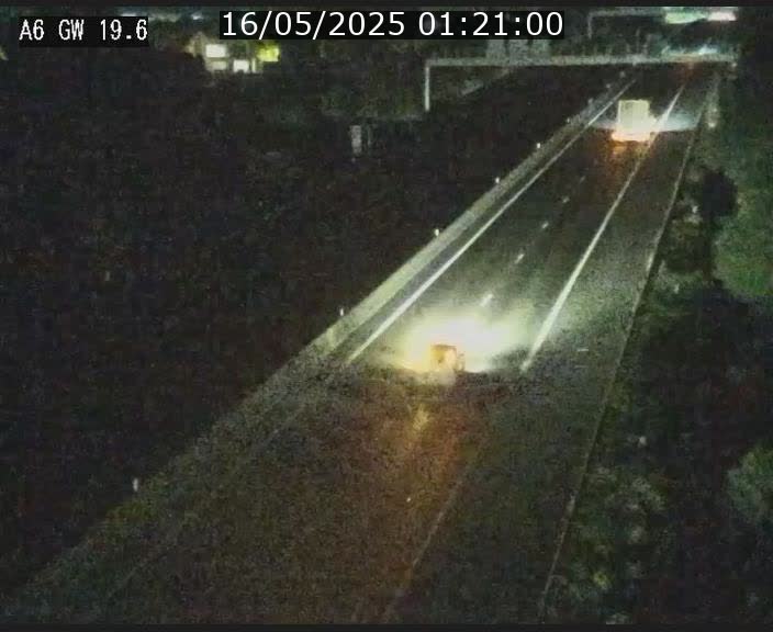 Traffic live webcam Luxembourg - Steinfort - A6 - BK 19.6 - direction Belgique