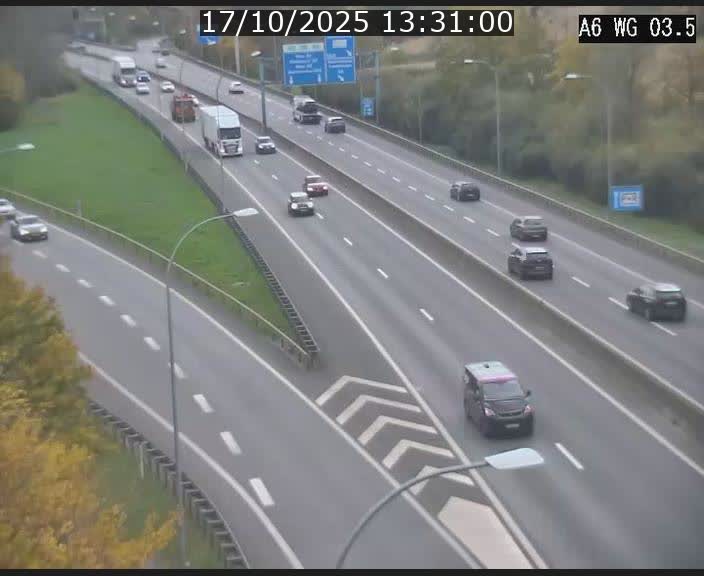 Traffic live webcam Luxembourg - Croix de Cessange - A6 - BK 3.5 - direction France/Allemagne