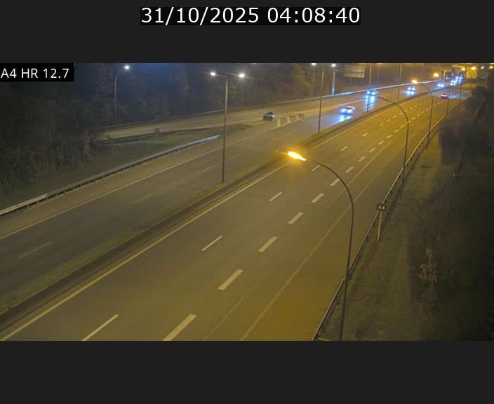 Traffic live webcam Luxembourg Esch sur Alzette - A4 - BK 12.7 - direction Esch-Belval