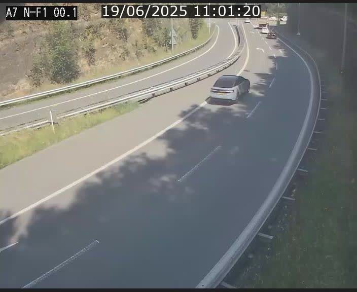 Webcam autoroute Luxembourg A7 située dans la sortie 1 Waldhof, vers la N11, avant le Tunnel Stafelter