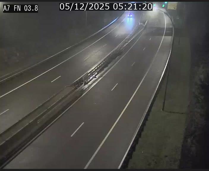 Caméra autoroute Luxembourg A7 - Passage à gibier Rëngelbour - direction Tunnel Stafelter