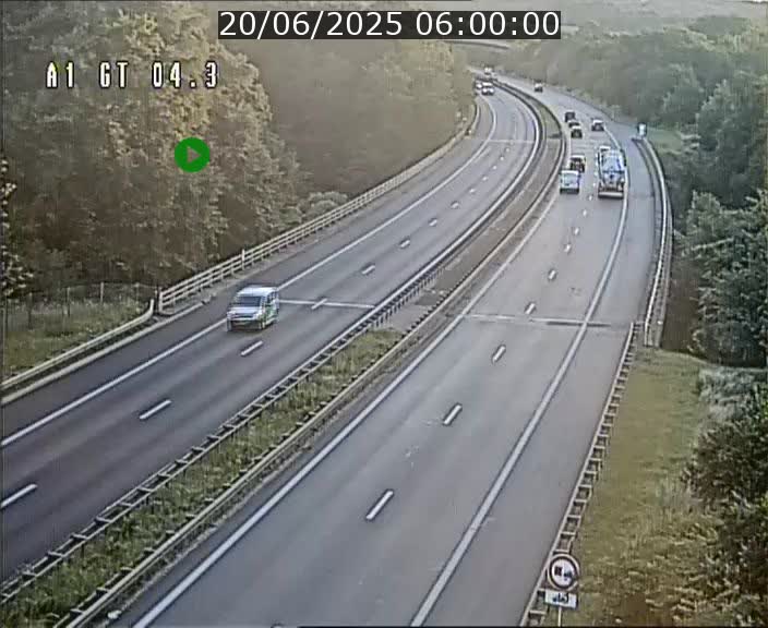 Traffic live webcam Luxembourg Itzig - A1 direction Sandweiler - BK 4.3