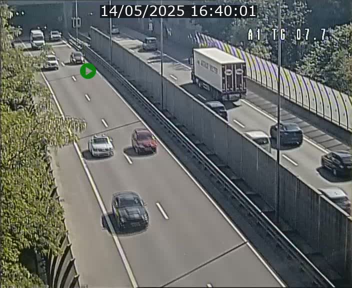 Traffic live webcam Luxembourg Kirchberg - A1 direction Luxembourg-ville - BK 7.7