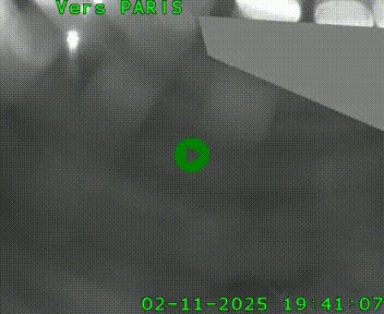 Caméra routière sur l'autoroute A20 à Saint-Pardoux-l'Ortigier, à la jonction avec l'A89. Vue orientée vers Paris