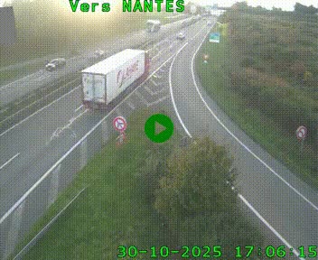 Webcam N147 au nord de Poitiers et à la jonction avec la A10