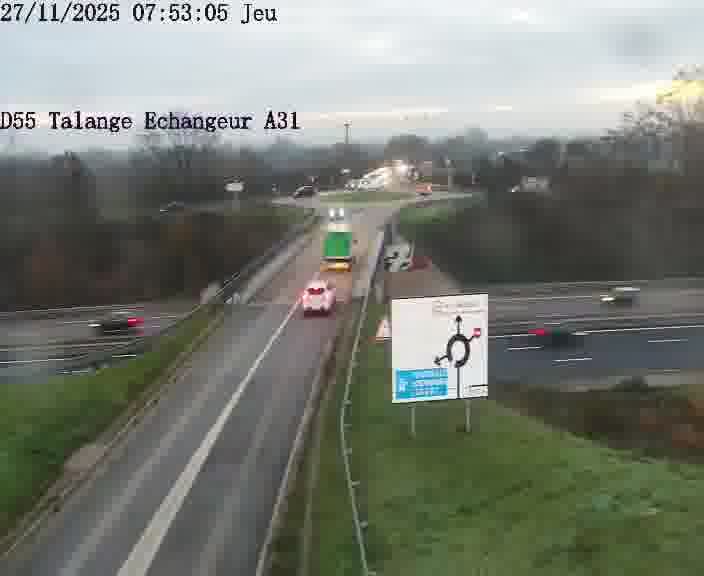 Webcam sur la D55 à Talange au niveau du pont surplombant l'A31 (sens droite-gauche vers Luxembourg). Vue orientée vers Ay-sur-Moselle.