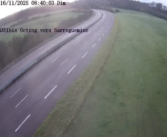 Webcam installée le long de D31bis (France) à Oeting, pointée vers Sarreguemines, utile pour suivre précisément les conditions de trafic.