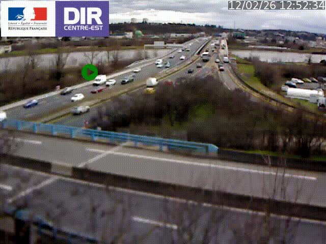Clone of Caméra de circulation sur A7 à Lyon Perrache vers Marseille, le long du Rhône