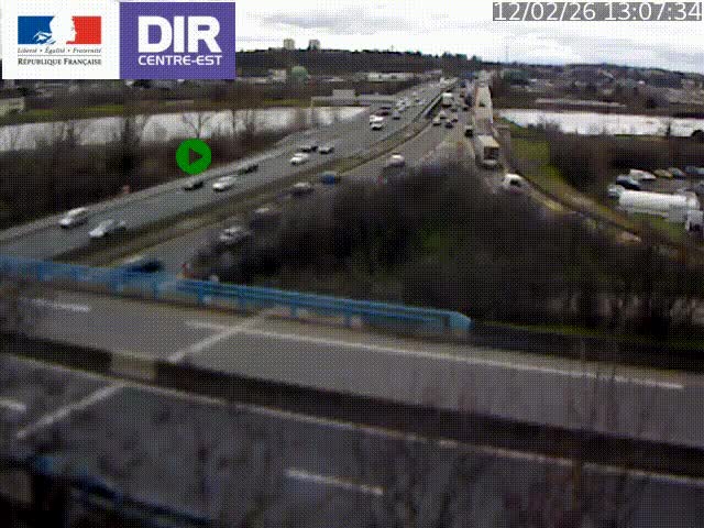 Clone of Caméra de circulation sur A7 à Lyon Perrache vers Marseille, le long du Rhône