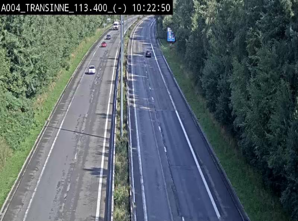Caméra trafic E411 (A4) - Transinne direction Namur - BK 113.425