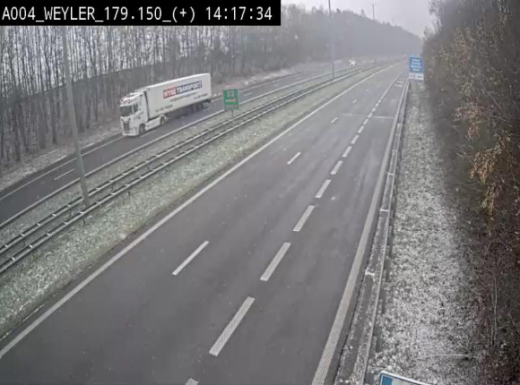 Webcam entre la sortie Arlon et la sortie Weyler sur l'E411. Vue orientée vers Luxembourg