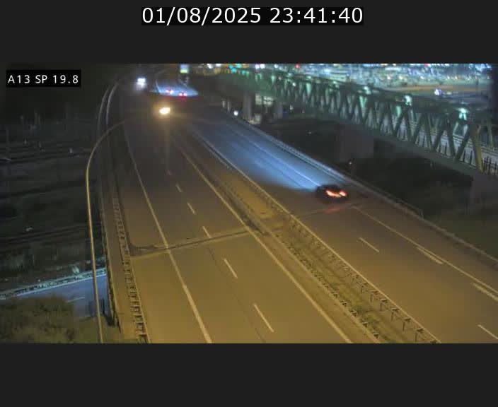 Traffic live webcam Luxembourg Croix de Bettembourg - A13 direction Esch-sur-Alzette - BK 19.8