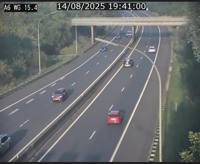 Traffic live webcam Luxembourg Capellen - A6 - BK 15.4 - direction Luxembourg/France/Allemagne