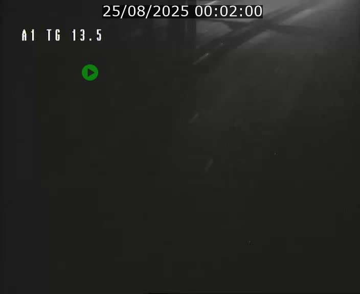 Traffic live webcam Luxembourg Senningen - A1 direction Luxembourg - BK 13.5