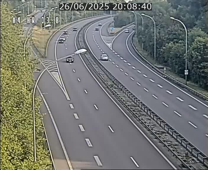 Webcam traffic A4 Luxembourg - BK 3.8 - Leudelange (direction Esch sur Alzette)