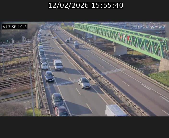 Traffic live webcam Luxembourg Croix de Bettembourg - A13 direction Esch-sur-Alzette - BK 19.8