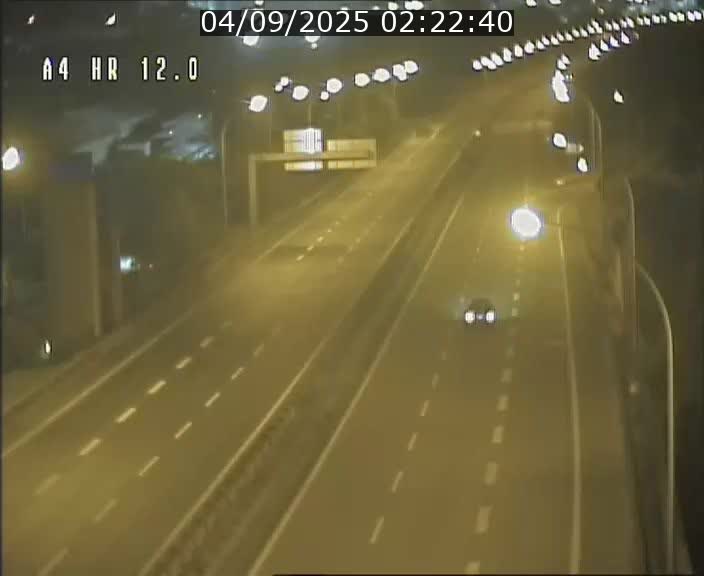 Traffic live webcam Luxembourg Jonction Foetz - A4 - BK 12.0 - direction Esch sur Alzette