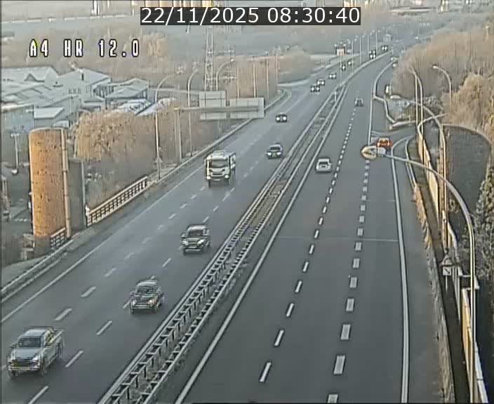 Traffic live webcam Luxembourg Jonction Foetz - A4 - BK 12.0 - direction Esch sur Alzette