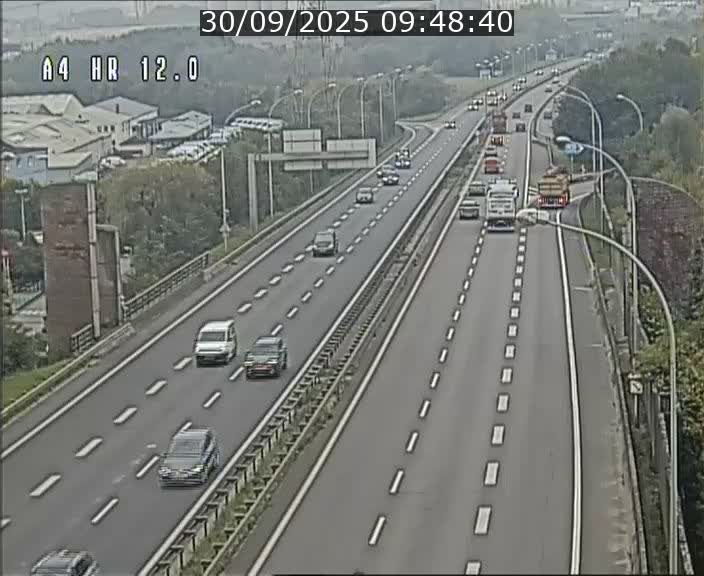 Traffic live webcam Luxembourg Jonction Foetz - A4 - BK 12.0 - direction Esch sur Alzette