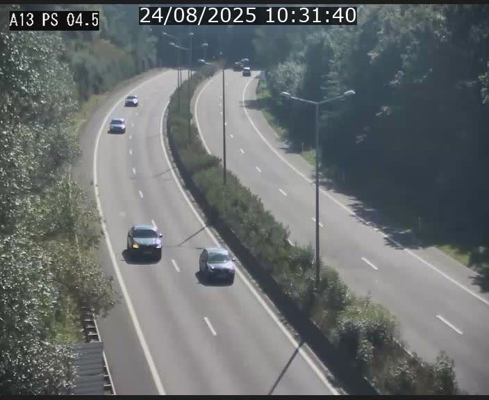Traffic live webcam Luxembourg Differdange - A13 direction Esch-sur-Alzette - BK 4.5