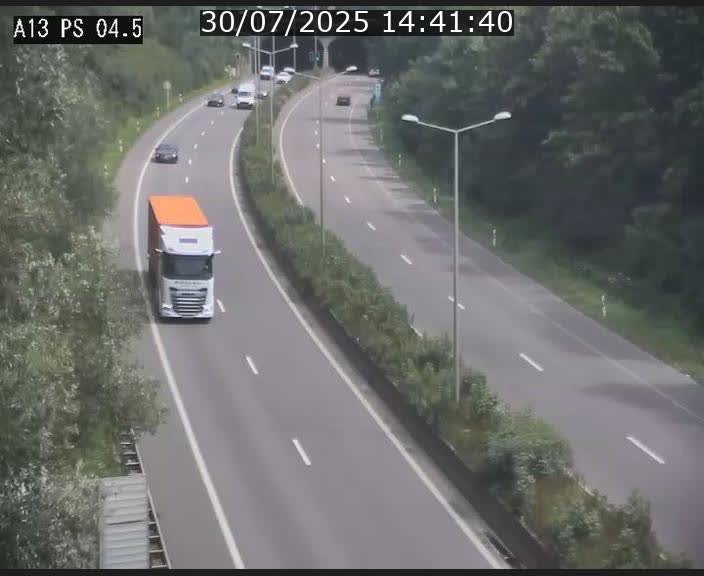 Traffic live webcam Luxembourg Differdange - A13 direction Esch-sur-Alzette - BK 4.5