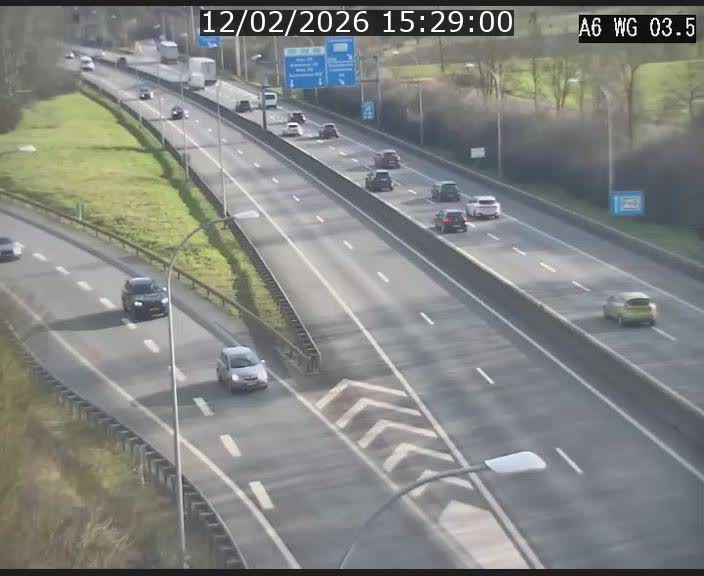 Traffic live webcam Luxembourg - Croix de Cessange - A6 - BK 3.5 - direction France/Allemagne