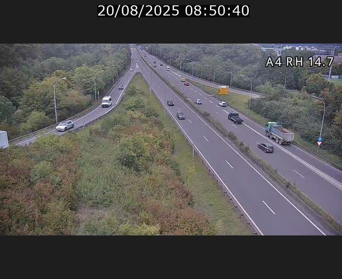Traffic live webcam Luxembourg Jonction Lankelz - A4 - BK 14.7 - direction Luxembourg