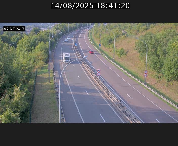 Caméra trafic Luxembourg - A7, Schieren direction Mersch