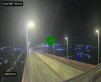 Webcam autoroute sur le périphérique de Bordeaux (A630) au nord de la ville. Caméra située sur le Pont d'Aquitaine.