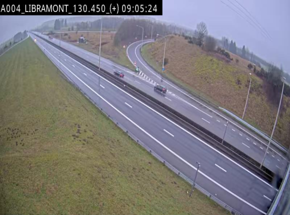 Webcam à Libramont sur l'E411 à la jonction avec la N89 menant vers Bouillon et la France. Vue orientée vers Arlon