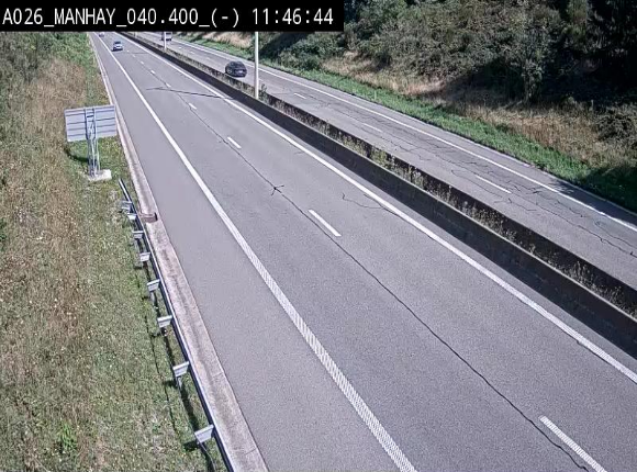 Webcam autoroute A26/E25 à hauteur de Manhay, après la jonction avec la N651 en direction de Liège - BK 40.4