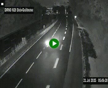 Webcam routière à hauteur de Bois-Guillaume en périphérie de Rouen. Vue orientée vers Rouen