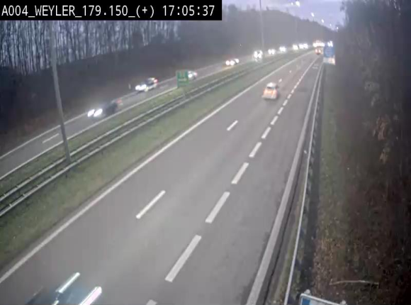 Webcam entre la sortie Arlon et la sortie Weyler sur l'E411. Vue orientée vers Luxembourg